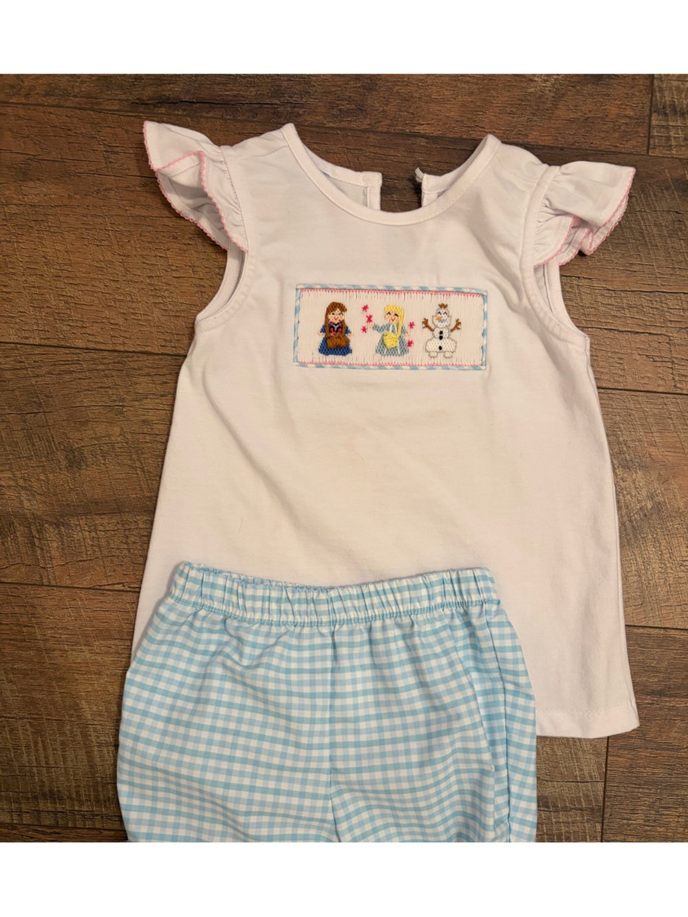 Classic Whimsy Smocked Frozen short set